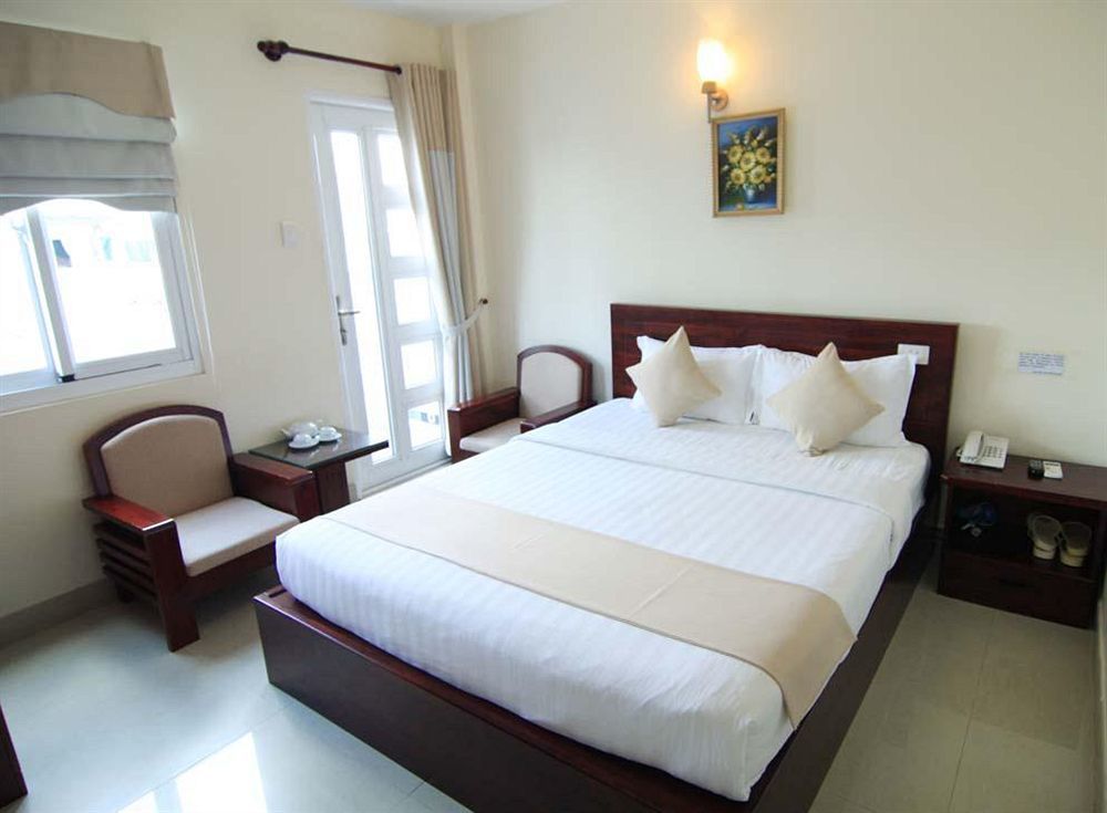 Oyo 438 Small Bay Hotel Hô Chi Minh-Ville Extérieur photo